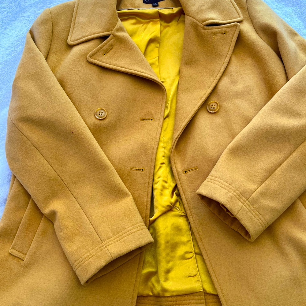 Mustard, yellow fall coat